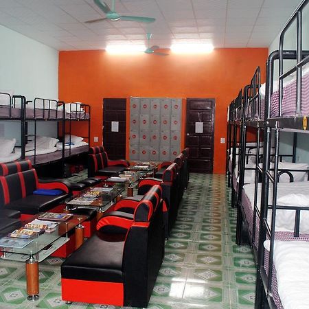 Phong Nha Backpacker Hostel Exterior foto